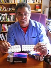 Zachie Achmat set up the Treatment Action Campaign